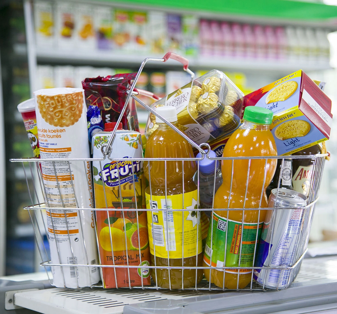convenience shop image